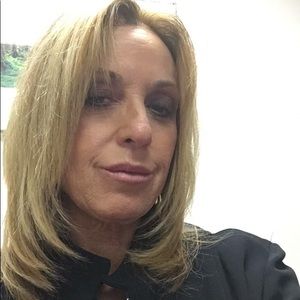 Meet your Posher, Pam